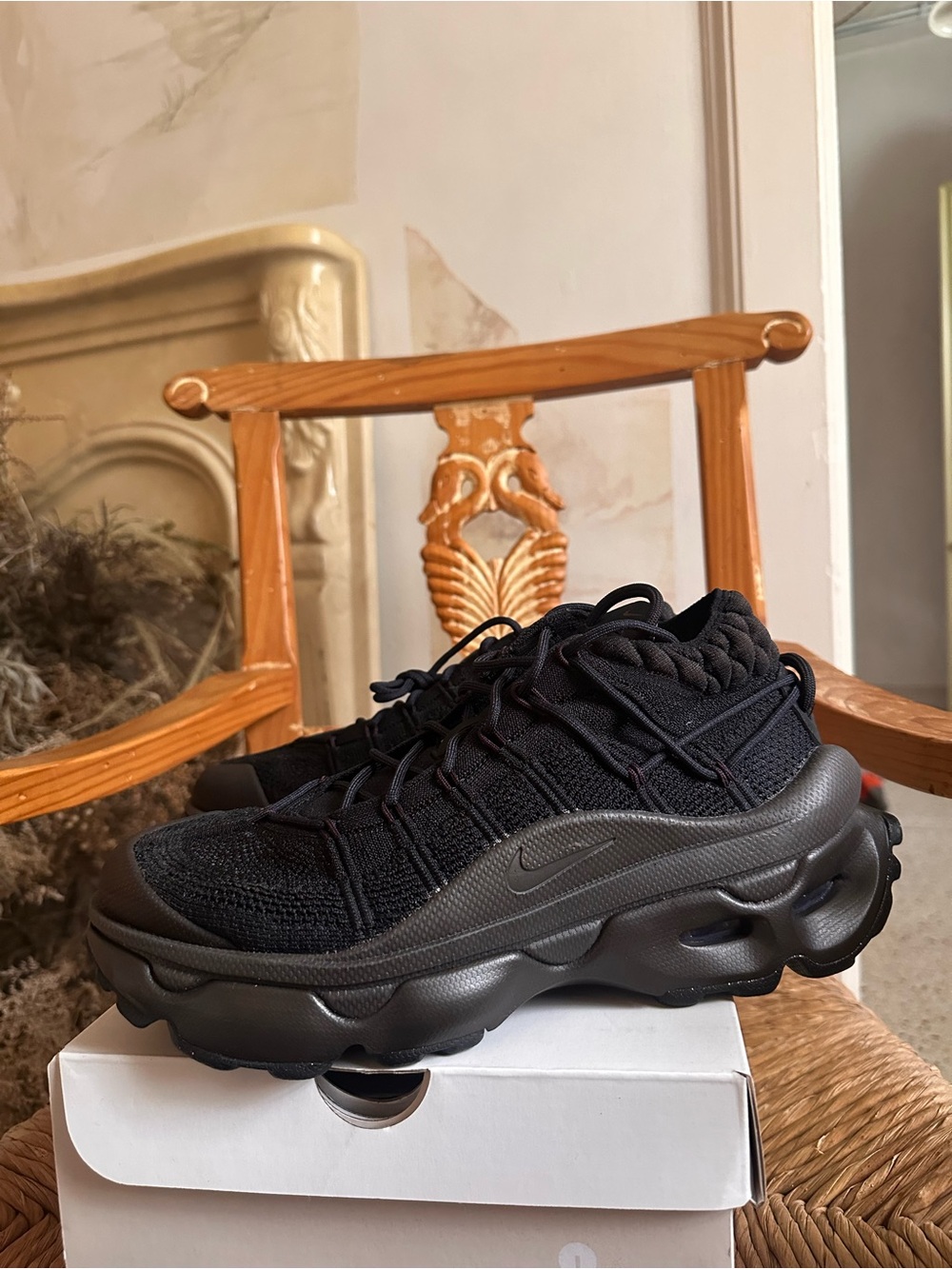 BRAND NEW_Nike Men’s Air Max FlyKnit Venture Black Knit Platform Shoes